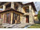 Eladó családi ház 300m2 Pest,
