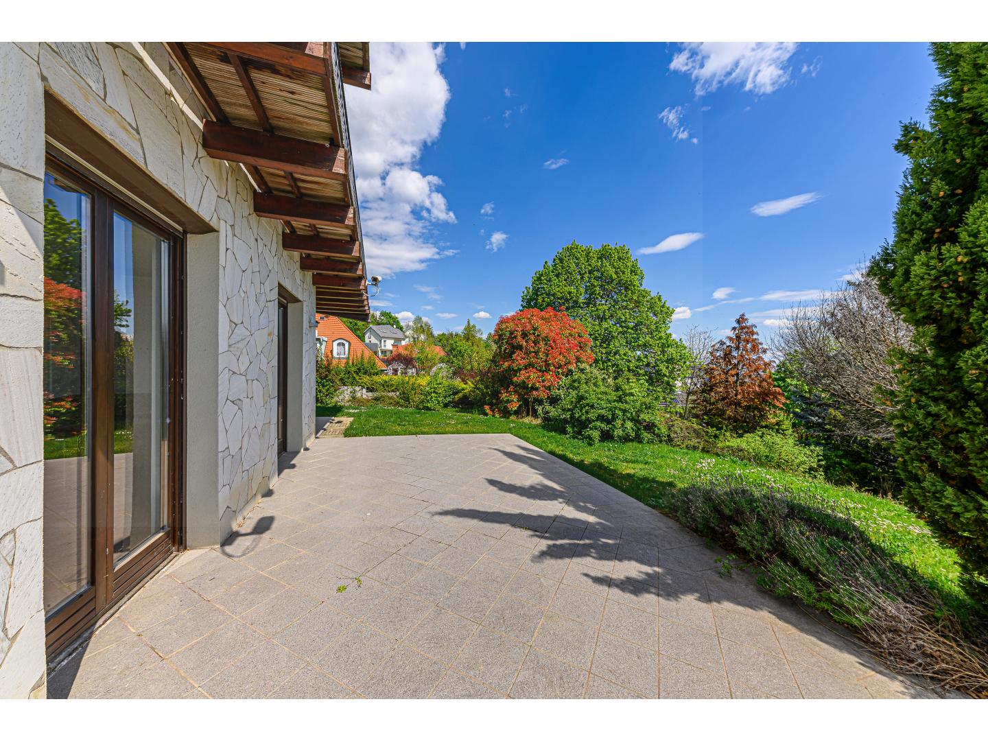 Eladó családi ház 450m2 Budapest, XII. kerület Széchenyi hegy