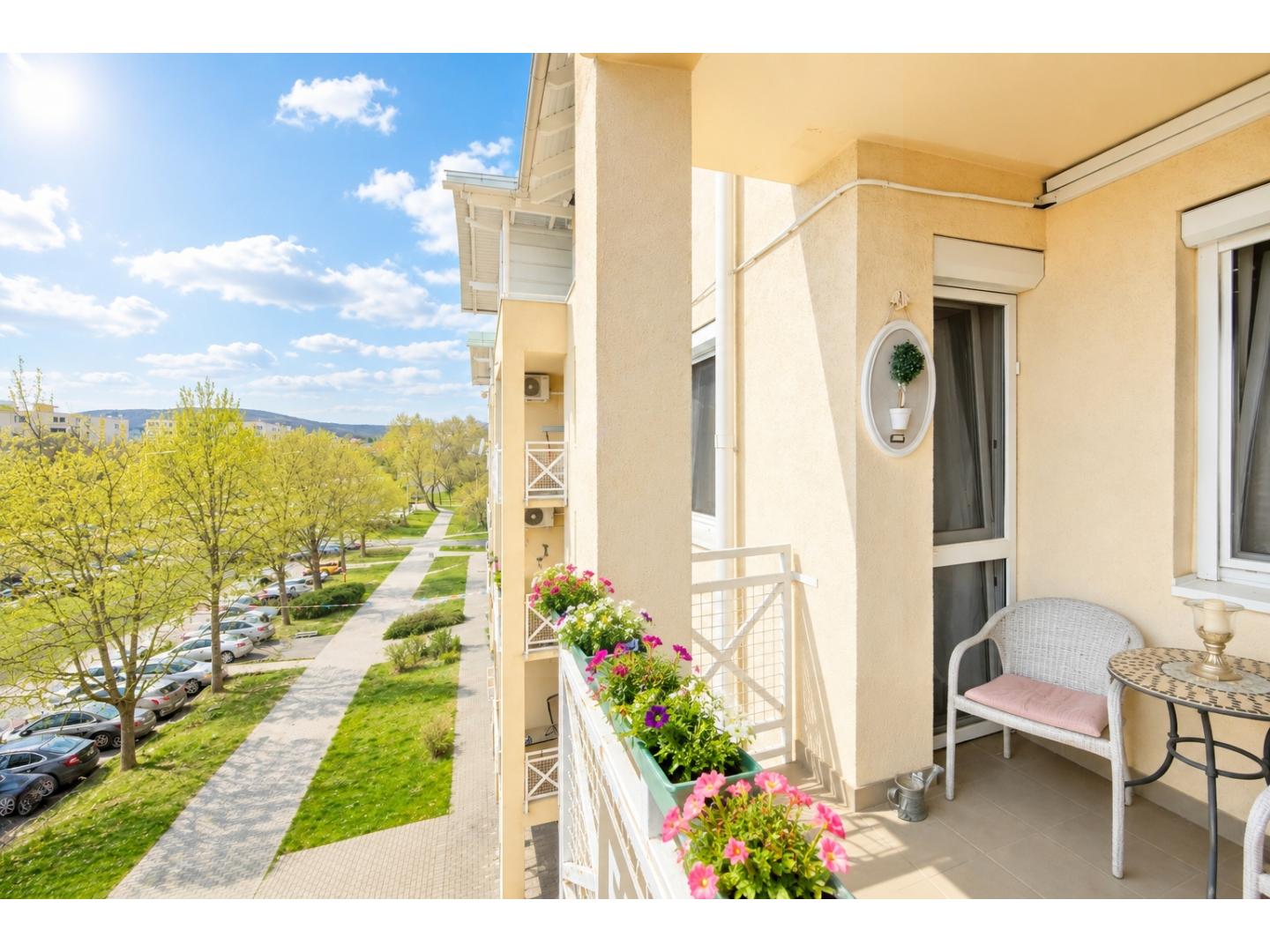 Eladó lakás 102m2 Budapest, XI. kerület Sasad