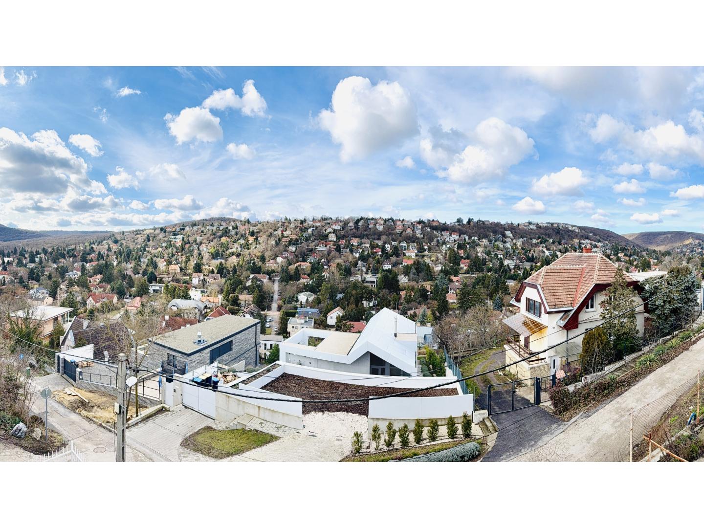 Eladó családi ház 186m2 Budapest, II. kerület Remetekertváros