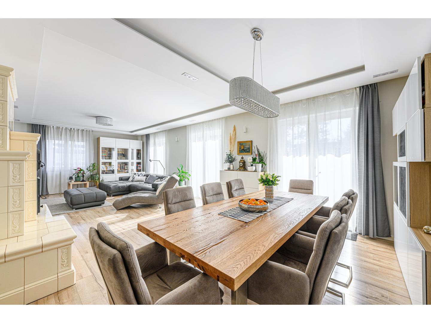 Eladó családi ház 290m2 Pest,  Kertváros