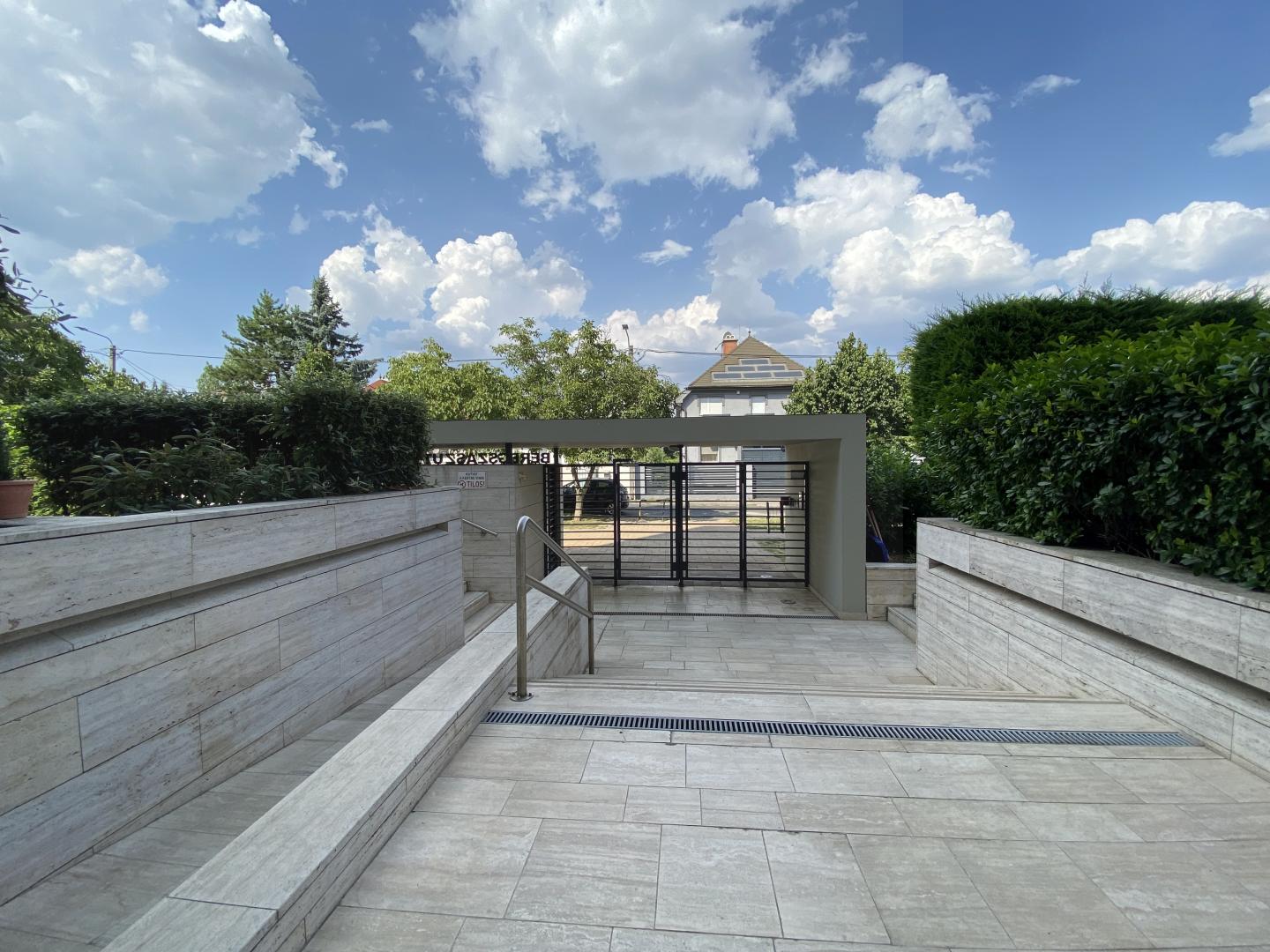 Kiadó lakás 72m2 Budapest, XI. kerület Bereg Lakópark