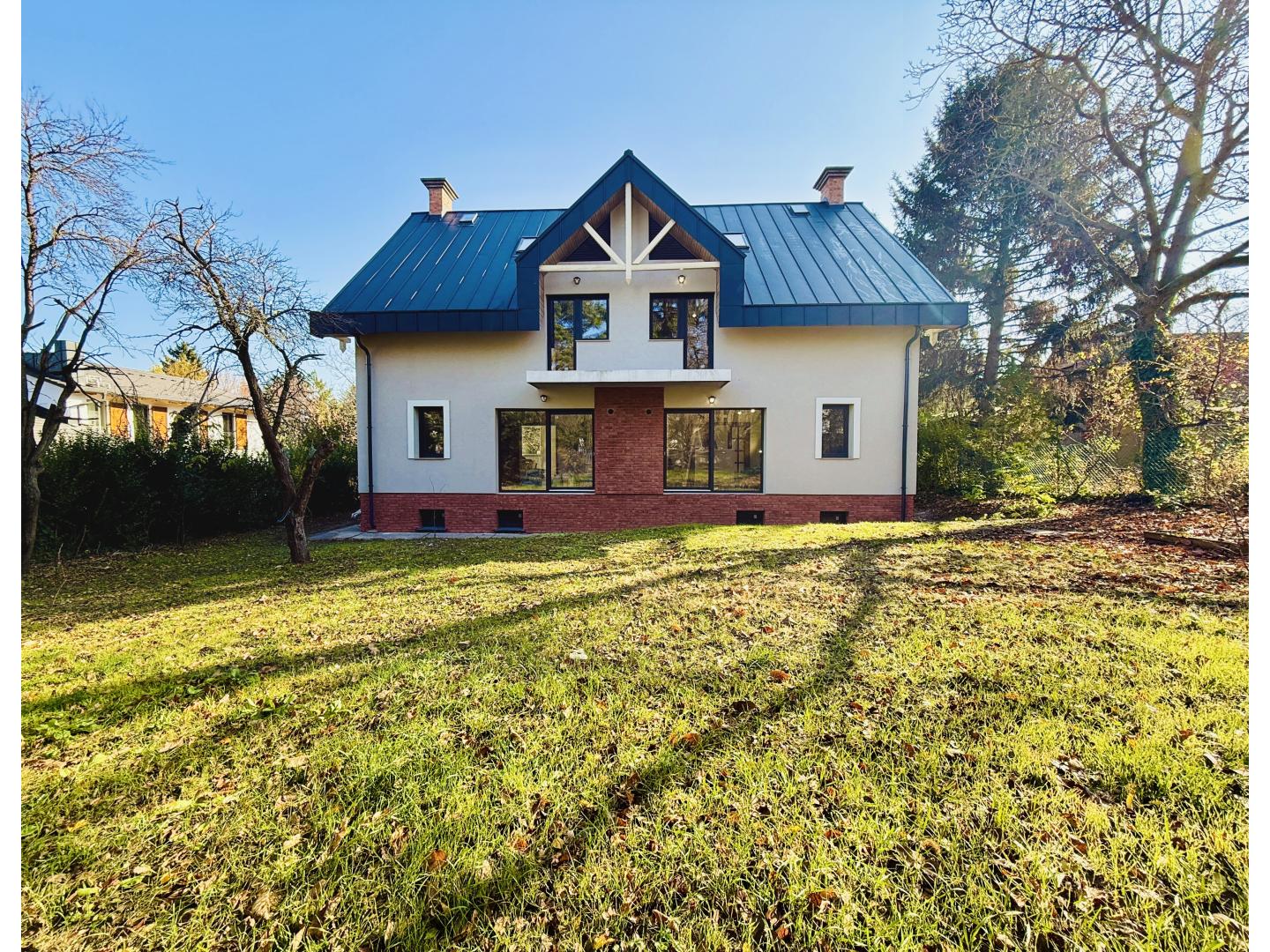 Eladó ikerház 228m2 Budapest, II. kerület Széphalom